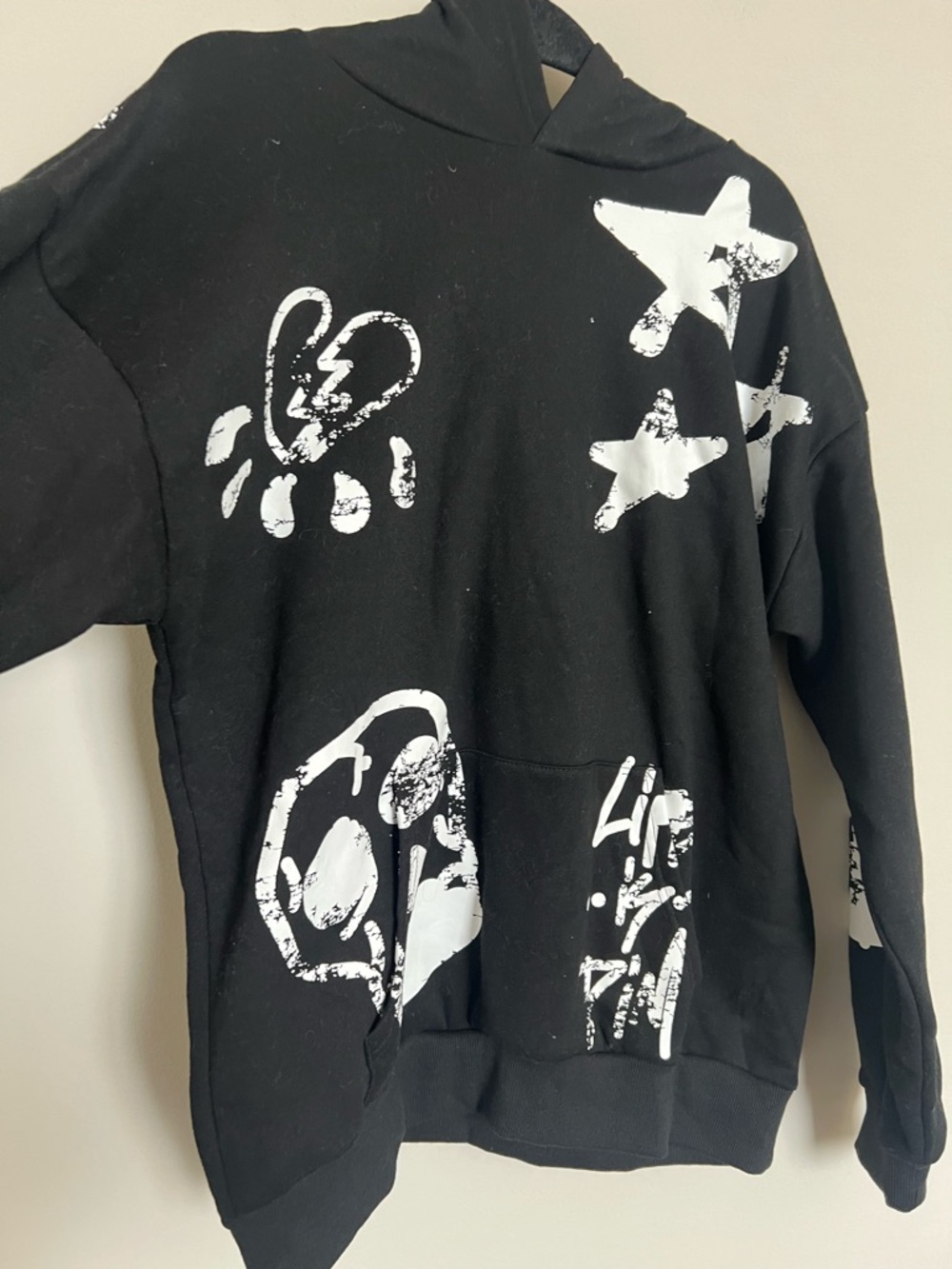 PacSun Black Graphic Streetwear Hoodie Size Medium Abstract Print Pullover - Picture 5 of 11